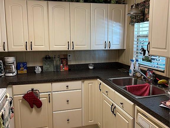 4th image of 281 Lime Key LN #140