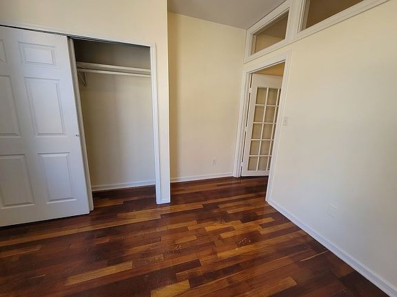 3rd image of 48 Stuyvesant St APT 4