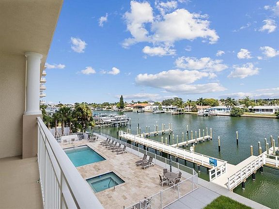 2nd image of 125 ISLAND WAY #305