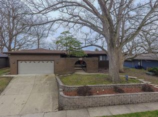 326 Timber Pl, Decatur, IL 62521