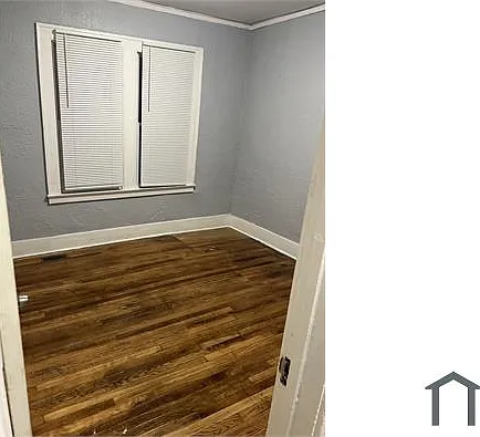 2643 Elmhurst Ave — Photo 9