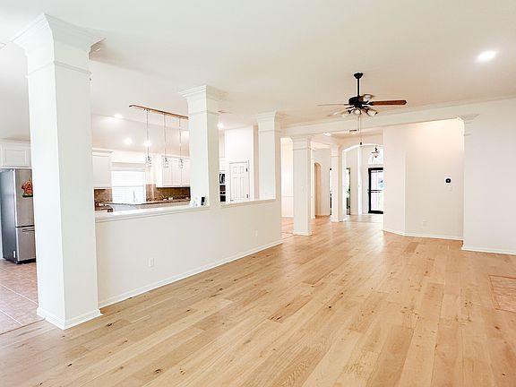 Same space, shown vacant to provide a clear view of the designer grade craftsmanship.