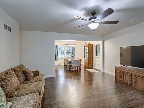 4th image of 8716 Booth Ave