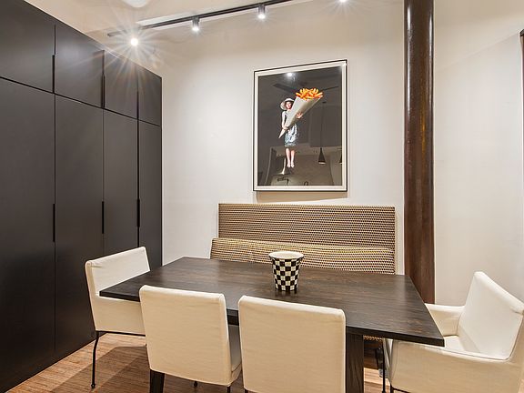 5th image of 39 E 12th St APT 611