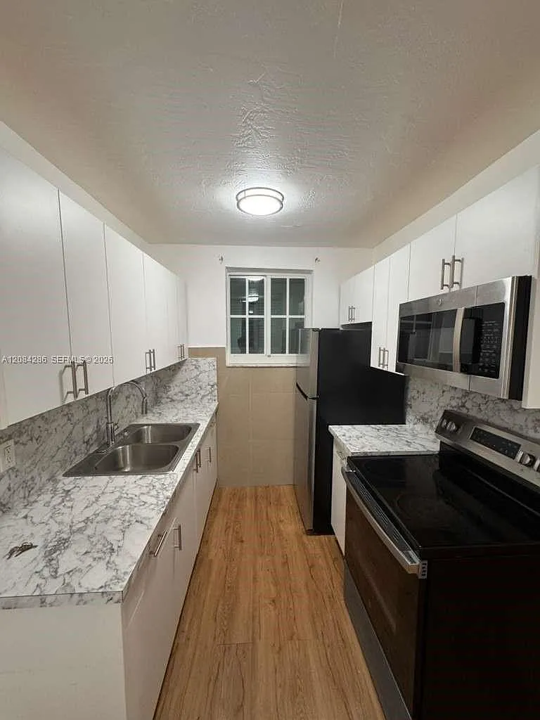 Tranquilla Condo — Photo 1