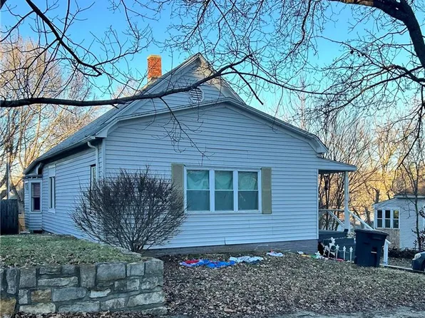 2819 Olive St, Saint Joseph, MO 64507
