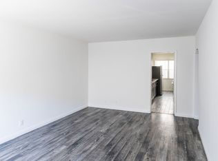 San Marino & Westmoreland APT, Los Angeles, CA 90006