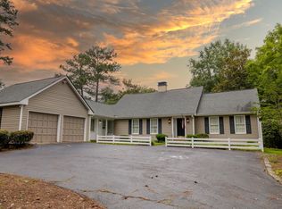 201 Beallwood Dr, West Point, GA 31833