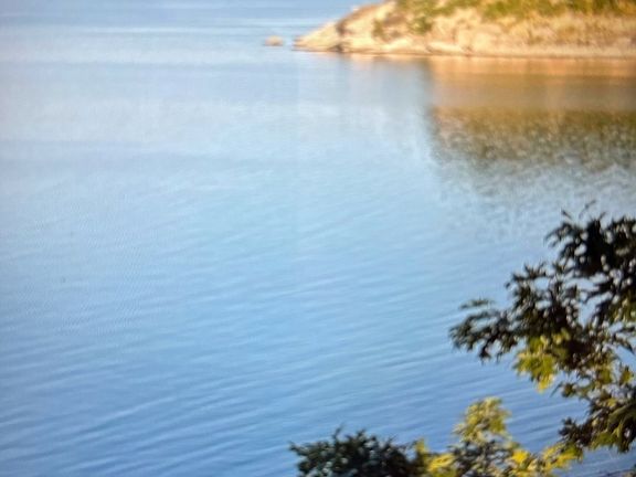 4th image of 37 Hanna Cove Dr