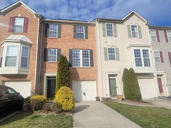 118 Colts Neck Dr, Sicklerville, NJ 08081