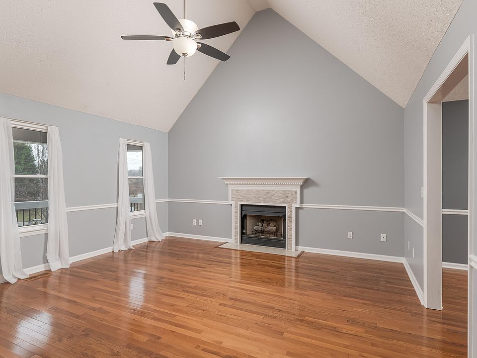 6834 Flagstone Dr, Ooltewah, TN 37363 Zillow