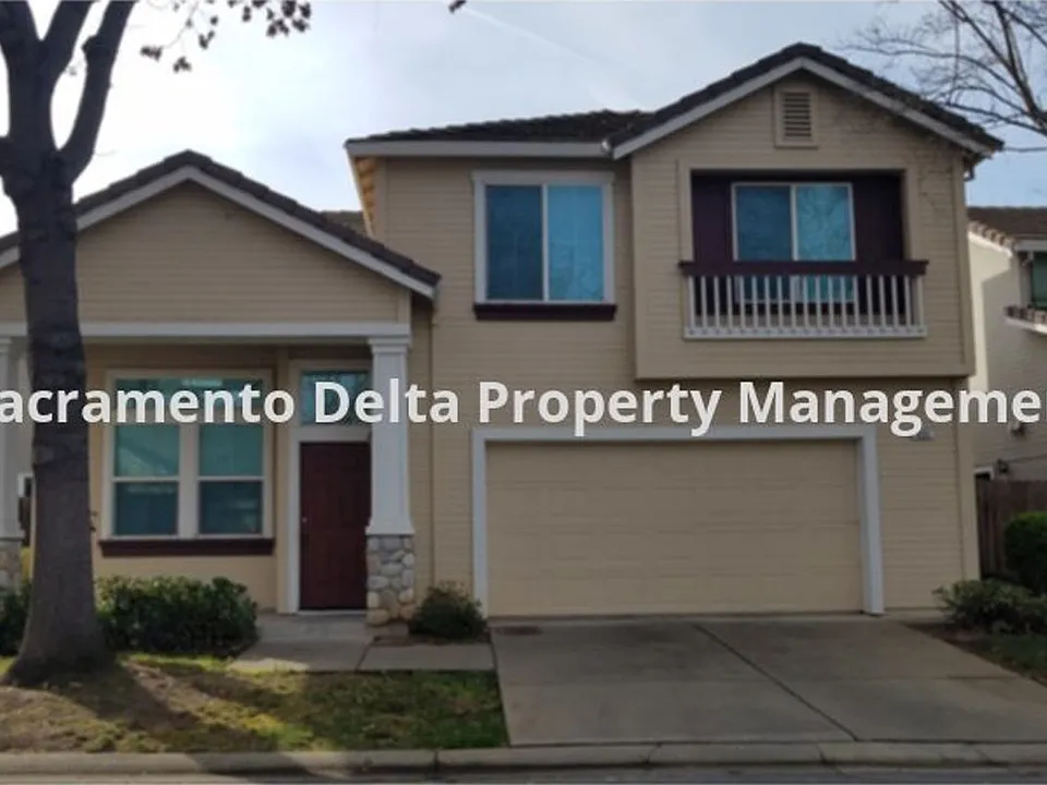 433 Coventry Ct
