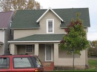 112 N High St, La Rue, OH 43332