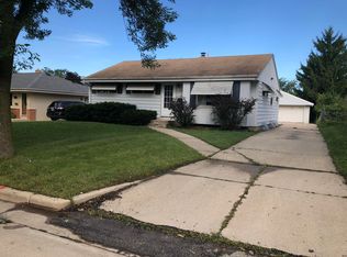 8200 W Clovernook St, Milwaukee, WI