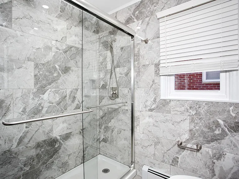 611 Kingsland Ave — Photo 27