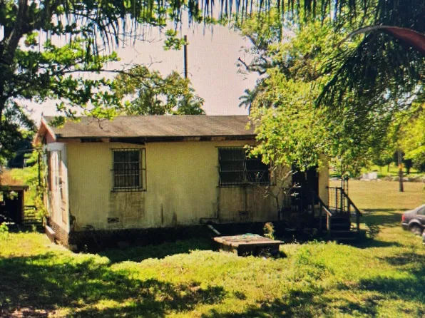1624 NW Avenue L, Belle Glade, FL 33430
