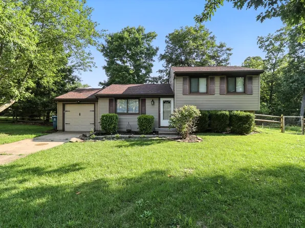 3684 Charter Oak St, Amelia, OH 45102