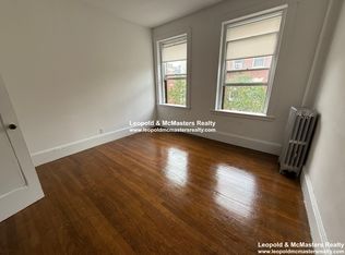 20 Garden St APT 3, Boston, MA 02114