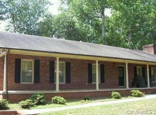 614 Carolina Ave S, Statesville, NC 28677