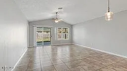 8416 N Lagoon Dr — Photo 3