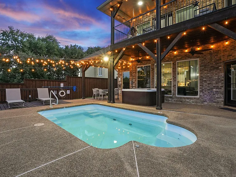 2305 Clearview Ct — Photo 41