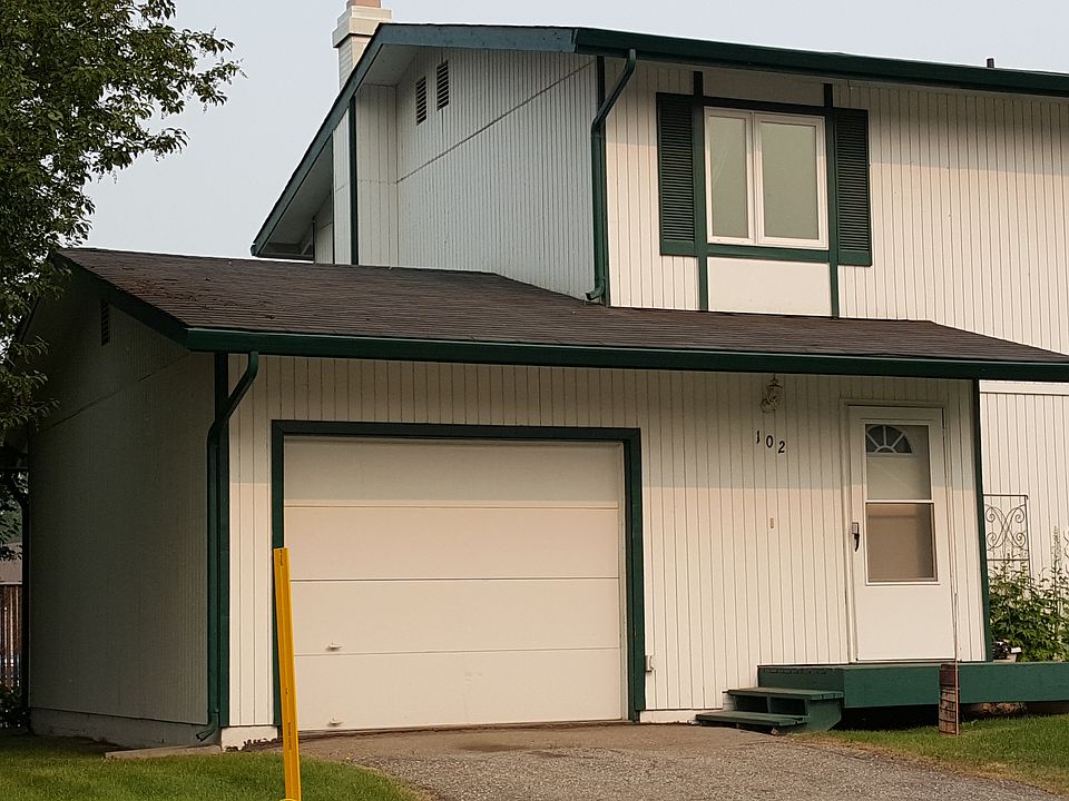 1st image of 102 Hickory Dr