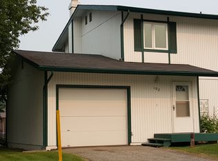 102 Hickory Dr, Fairbanks, AK 99709