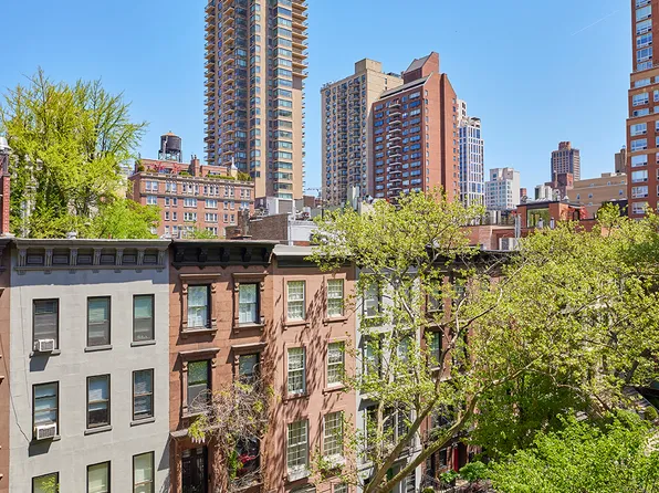 162 East 80th Street 5B image 10 of 10