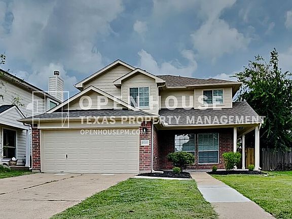 3rd image of 18502 Dinner Creek Dr
