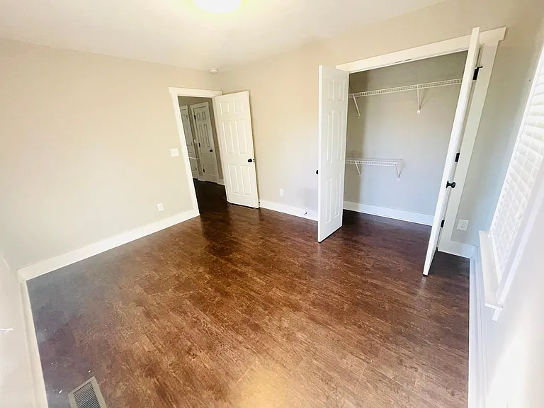 1621 Gilston Ct — Photo 15