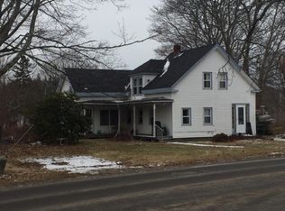 33 E Main St, Vinalhaven, ME 04863