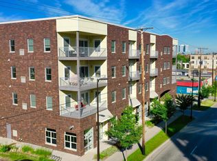 3020 University Ave SE, Minneapolis, MN 55414
