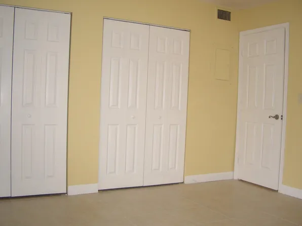 201 College Blvd E, Niceville, FL