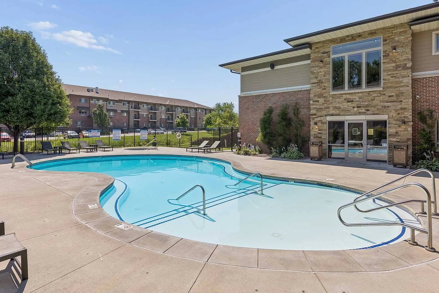 Villas of Omaha at Butler Ridge — Photo 1