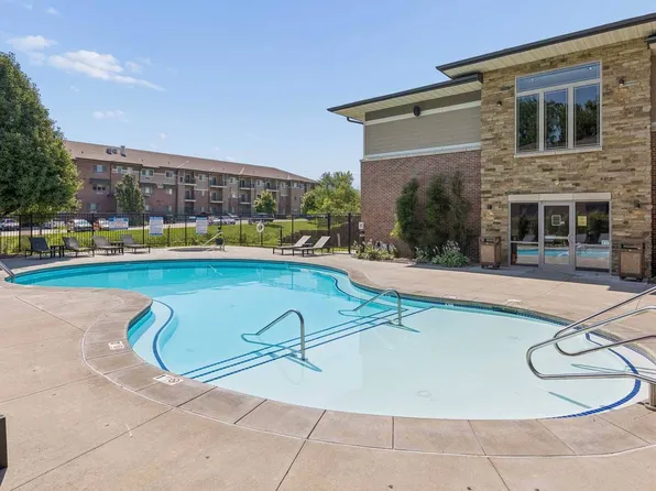 Villas of Omaha at Butler Ridge