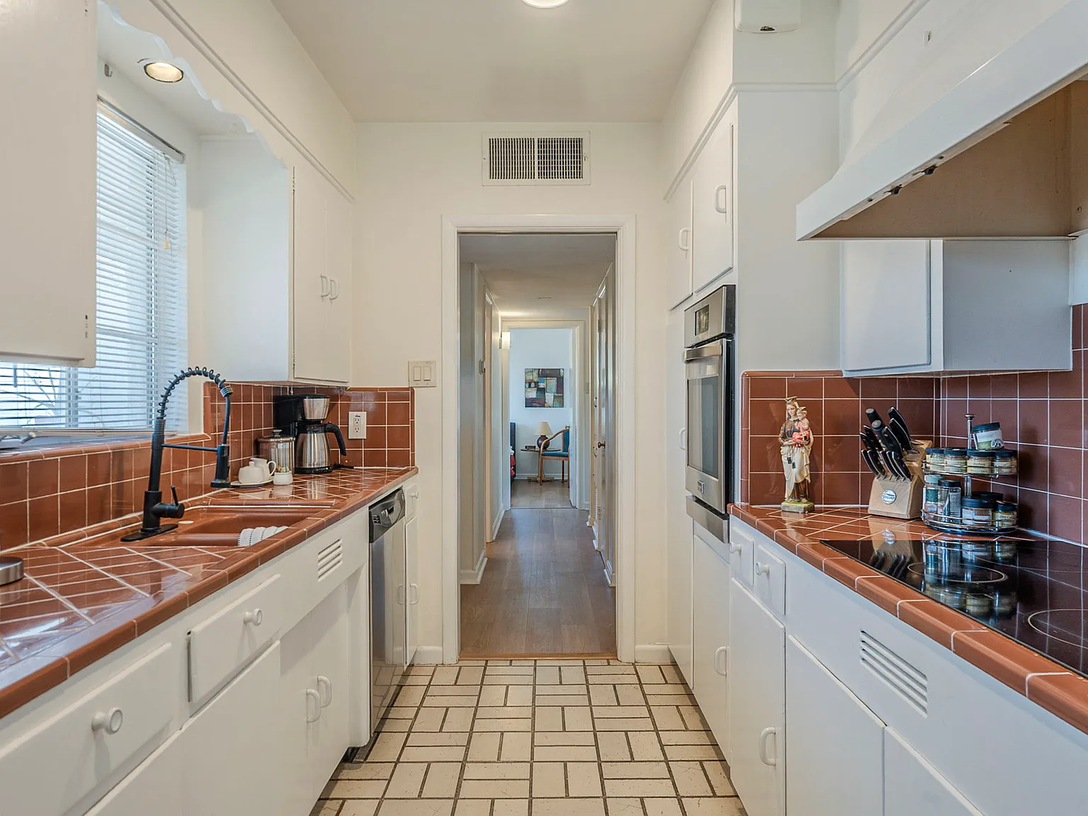 N 70th St, Scottsdale — Photo 2