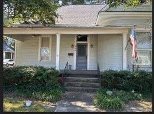 184 Tournament St, West Point, MS 39773