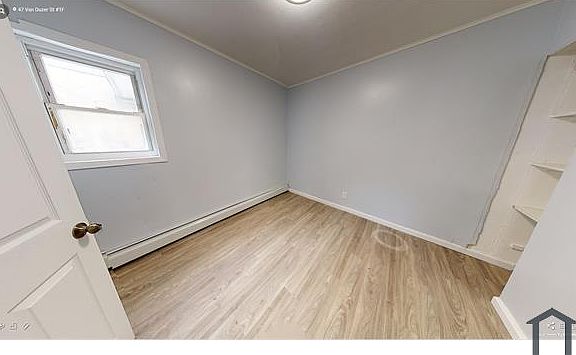 4th image of 47 Van Duzer St #1F