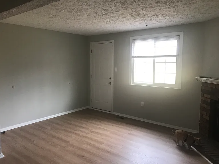5811 Rowanberry Dr #5811 — Photo 9