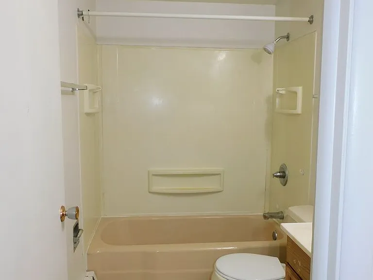 2221 N Ballard Rd — Photo 9