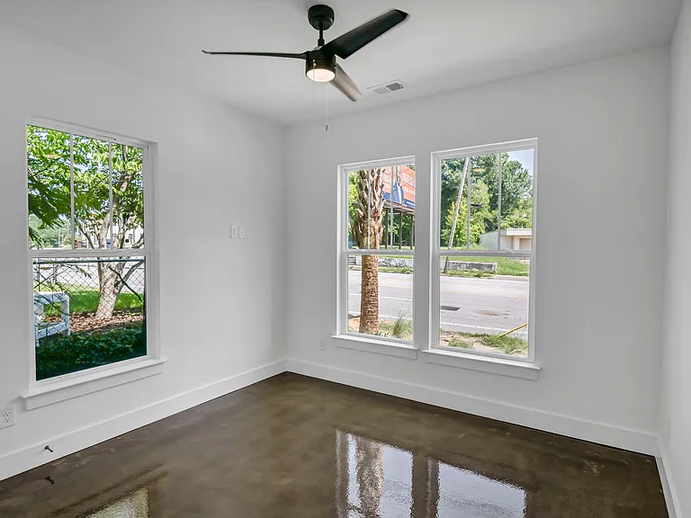2466 Millwood Ave #A — Photo 36