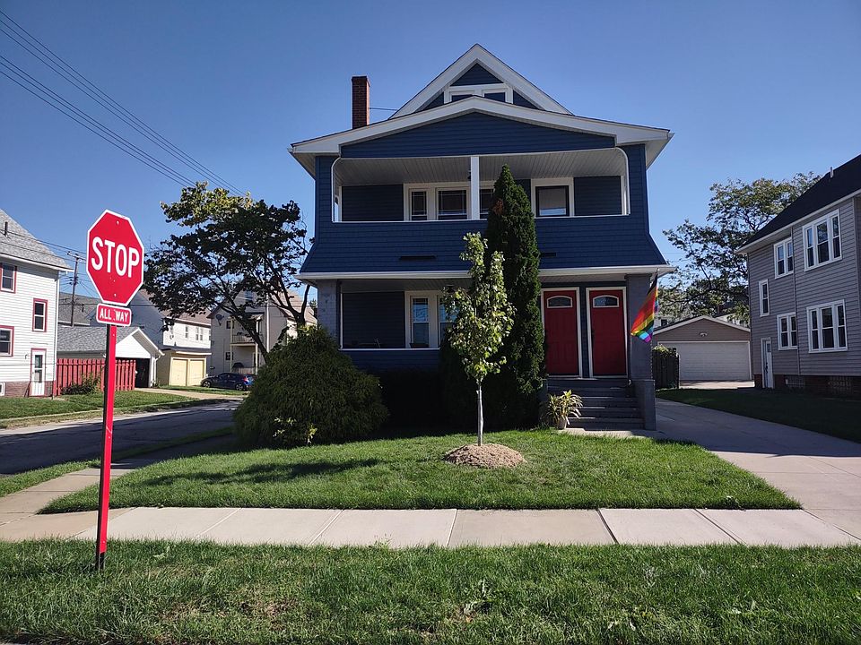 1st image of 2111 Lewis Dr