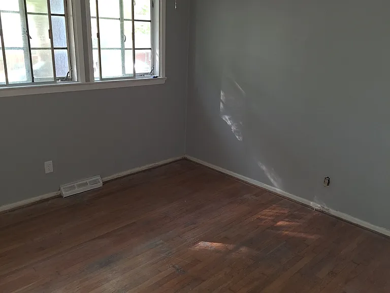 1916 Manteo Ct — Photo 16