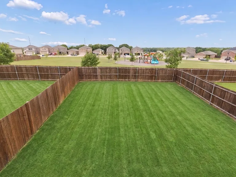 832 Ozark Path — Photo 24