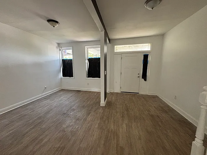 5 bed, 2.0 bath, $3,800 — Photo 3