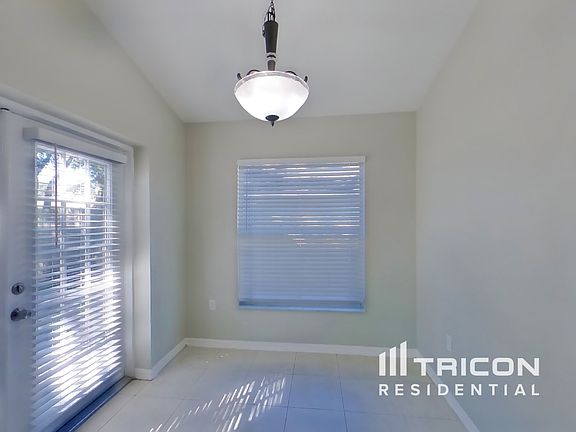4th image of 2811 Wilder Park Dr