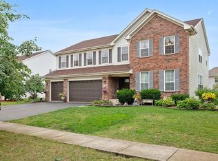 1229 Danhof Dr, Bolingbrook, IL 60490