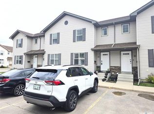 135 Pawlychenko Ln #33, Saskatoon, SK S7V1J8