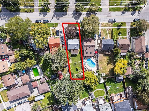 3rd image of 68 Allenby Ave