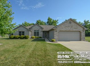 4800 W Treasure Ln, Muncie, IN 47304